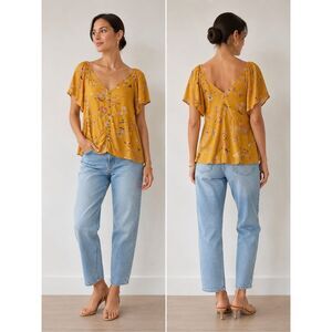 TIFOSI Mustard Yellow Floral Peplum Top Flutter Sleeve Boho Blouse Size Medium